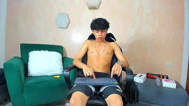 Teen sex cams free adult cams: check-out the satisfaction of conversing and c2c with our stunning models, who will teach you all about seduction and dreams with their smoking hot shapes.