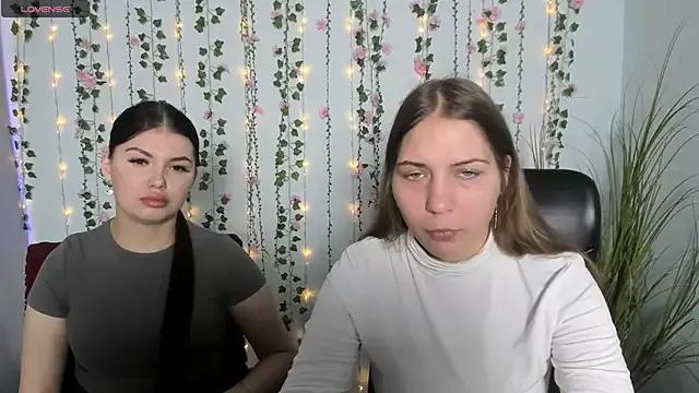 _tiana_moon from StripChat is Freechat