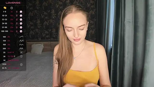 A_delina from StripChat is Freechat