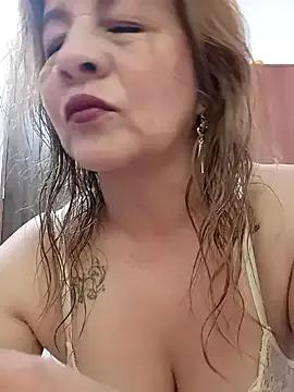 Abby-Blonde from StripChat is Freechat