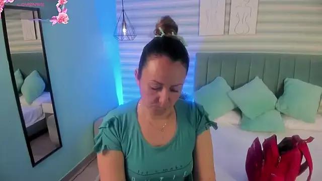 Teen sex cams free adult cams: check-out the satisfaction of conversing and c2c with our stunning models, who will teach you all about seduction and dreams with their smoking hot shapes.