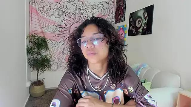 Abby_dove1 from StripChat is Freechat