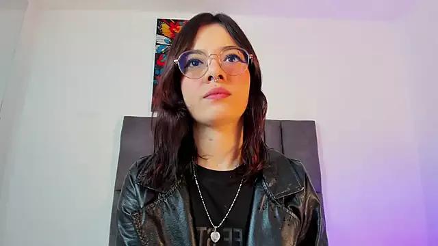 Teen sex cams free adult cams: check-out the satisfaction of conversing and c2c with our stunning models, who will teach you all about seduction and dreams with their smoking hot shapes.