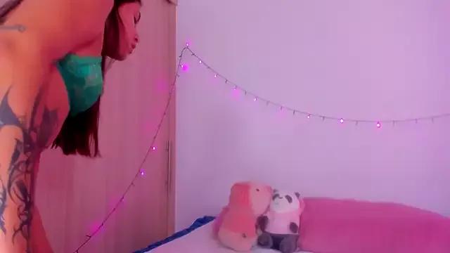 Teen sex cams free adult cams: check-out the satisfaction of conversing and c2c with our stunning models, who will teach you all about seduction and dreams with their smoking hot shapes.