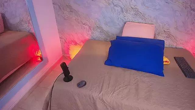 Teen sex cams free adult cams: check-out the satisfaction of conversing and c2c with our stunning models, who will teach you all about seduction and dreams with their smoking hot shapes.