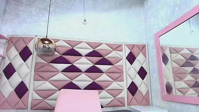 abbyrouss_ from StripChat is Freechat
