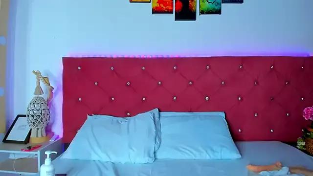 Teen sex cams free adult cams: check-out the satisfaction of conversing and c2c with our stunning models, who will teach you all about seduction and dreams with their smoking hot shapes.