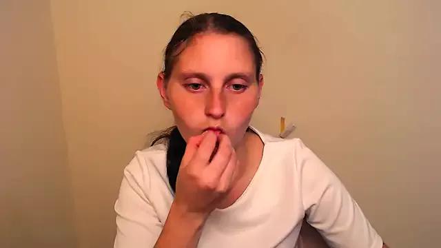 AdrianaRich_ from StripChat is Freechat