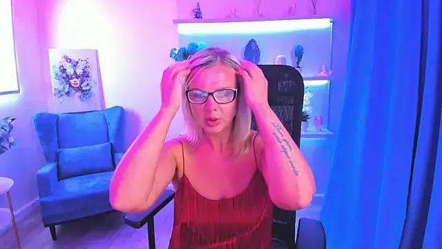 Teen sex cams free adult cams: check-out the satisfaction of conversing and c2c with our stunning models, who will teach you all about seduction and dreams with their smoking hot shapes.