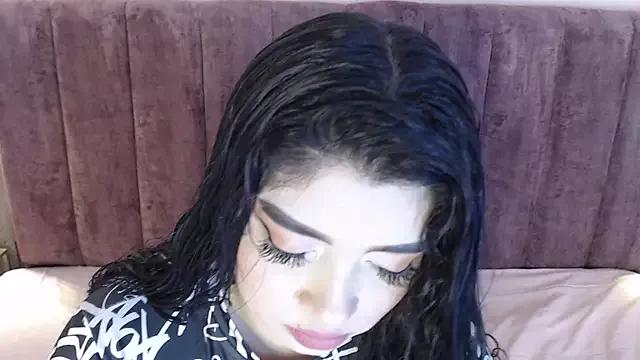 AgathaLynx from StripChat is Freechat