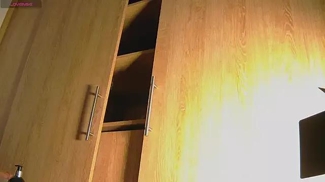 Teen sex cams free adult cams: check-out the satisfaction of conversing and c2c with our stunning models, who will teach you all about seduction and dreams with their smoking hot shapes.