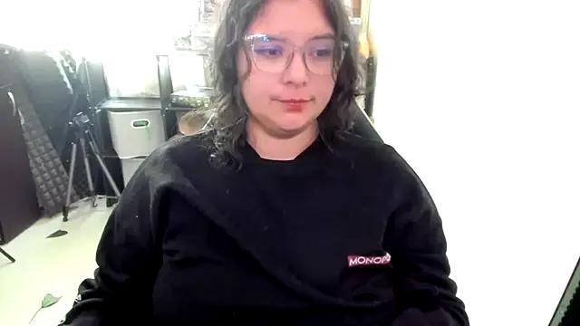 Teen sex cams free adult cams: check-out the satisfaction of conversing and c2c with our stunning models, who will teach you all about seduction and dreams with their smoking hot shapes.