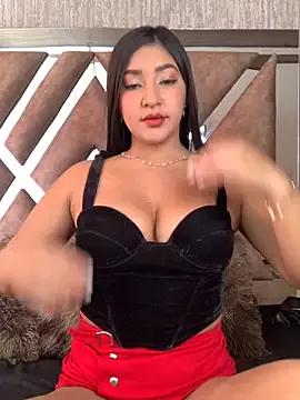 Ainhoa_Pink from StripChat is Freechat