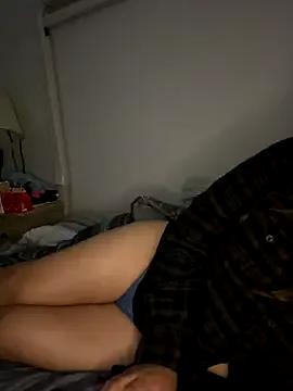 Akiramiyami from StripChat is Freechat