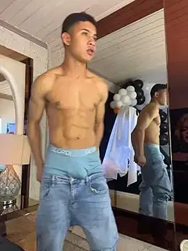 Teen sex cams free adult cams: check-out the satisfaction of conversing and c2c with our stunning models, who will teach you all about seduction and dreams with their smoking hot shapes.