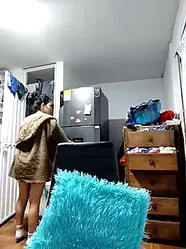 AlanaHotxx from StripChat is Freechat