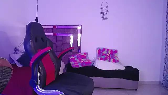 alejandrafitt from StripChat is Freechat