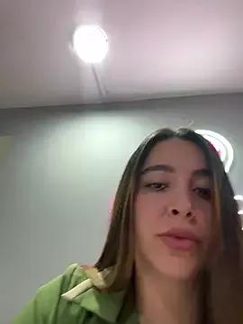 Alessia-miller_ from StripChat is Freechat