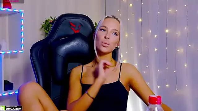 Teen sex cams free adult cams: check-out the satisfaction of conversing and c2c with our stunning models, who will teach you all about seduction and dreams with their smoking hot shapes.