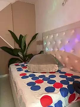 Teen sex cams free adult cams: check-out the satisfaction of conversing and c2c with our stunning models, who will teach you all about seduction and dreams with their smoking hot shapes.