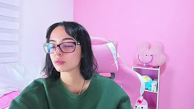 alexaa_fox from StripChat is Freechat