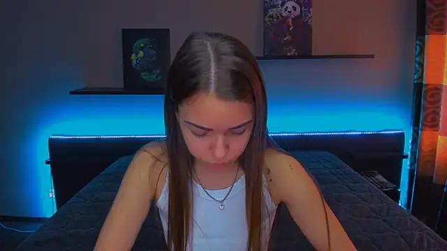 Teen sex cams free adult cams: check-out the satisfaction of conversing and c2c with our stunning models, who will teach you all about seduction and dreams with their smoking hot shapes.