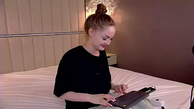 Teen sex cams free adult cams: check-out the satisfaction of conversing and c2c with our stunning models, who will teach you all about seduction and dreams with their smoking hot shapes.