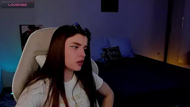 Teen sex cams free adult cams: check-out the satisfaction of conversing and c2c with our stunning models, who will teach you all about seduction and dreams with their smoking hot shapes.