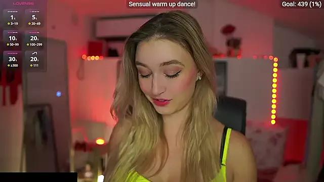 Teen sex cams free adult cams: check-out the satisfaction of conversing and c2c with our stunning models, who will teach you all about seduction and dreams with their smoking hot shapes.