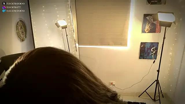 alexxatokyo from StripChat is Freechat