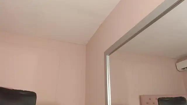 Teen sex cams free adult cams: check-out the satisfaction of conversing and c2c with our stunning models, who will teach you all about seduction and dreams with their smoking hot shapes.