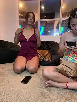 Alice_surprise from StripChat is Freechat