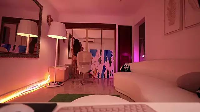 Teen sex cams free adult cams: check-out the satisfaction of conversing and c2c with our stunning models, who will teach you all about seduction and dreams with their smoking hot shapes.