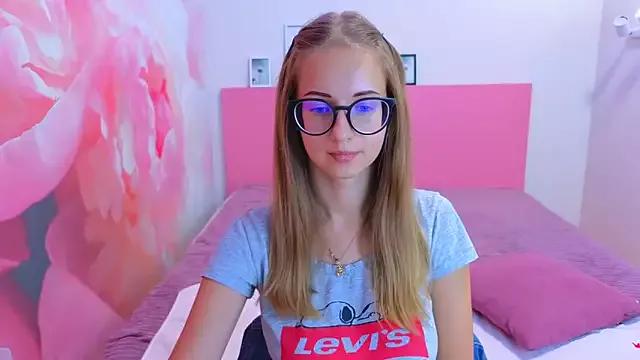 Teen sex cams free adult cams: check-out the satisfaction of conversing and c2c with our stunning models, who will teach you all about seduction and dreams with their smoking hot shapes.