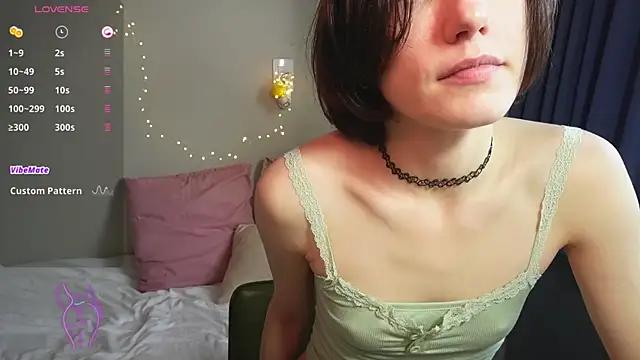 Teen sex cams free adult cams: check-out the satisfaction of conversing and c2c with our stunning models, who will teach you all about seduction and dreams with their smoking hot shapes.