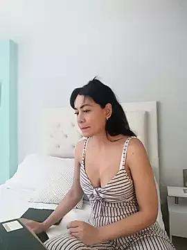 Teen sex cams free adult cams: check-out the satisfaction of conversing and c2c with our stunning models, who will teach you all about seduction and dreams with their smoking hot shapes.