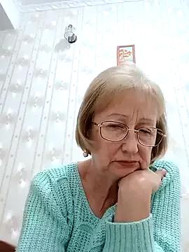 AlikaSwan5821 from StripChat is Freechat