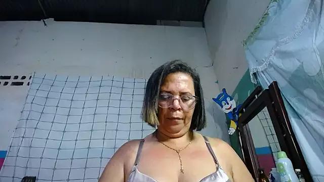 alina_maturehot from StripChat is Freechat