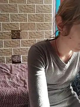 AlinaCish20 from StripChat is Freechat