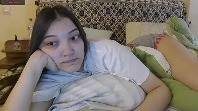 AlisaDevis from StripChat is Freechat