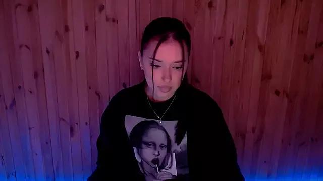 AlisaLink from StripChat is Freechat