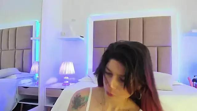 Teen sex cams free adult cams: check-out the satisfaction of conversing and c2c with our stunning models, who will teach you all about seduction and dreams with their smoking hot shapes.