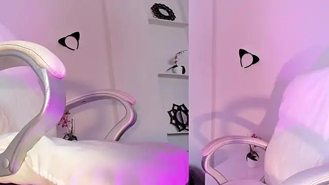 Teen sex cams free adult cams: check-out the satisfaction of conversing and c2c with our stunning models, who will teach you all about seduction and dreams with their smoking hot shapes.
