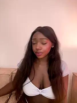 Photos of alissradiante1 from StripChat is Freechat