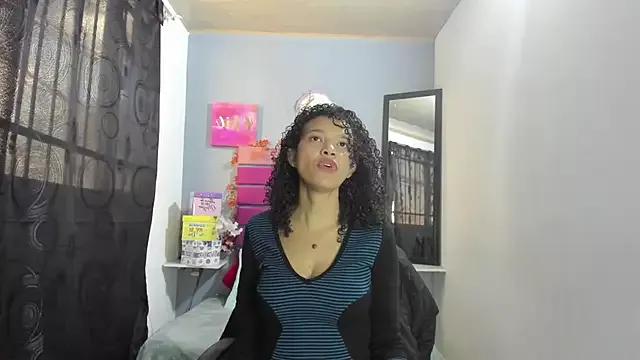 alma_azul from StripChat is Freechat