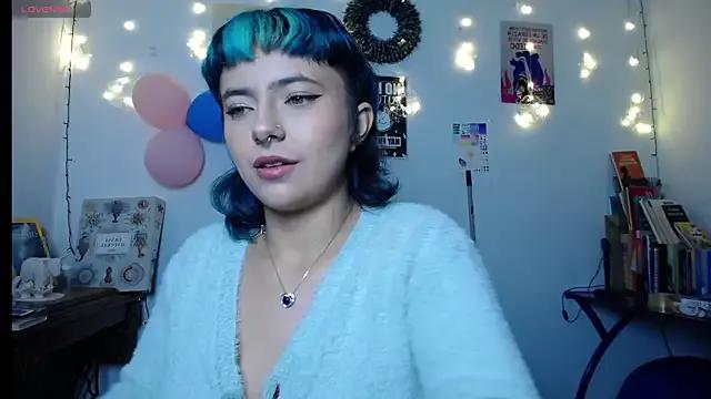 AlmaNanax from StripChat is Freechat