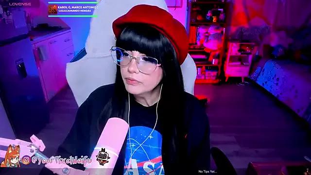 AlyssaRomanova from StripChat is Freechat
