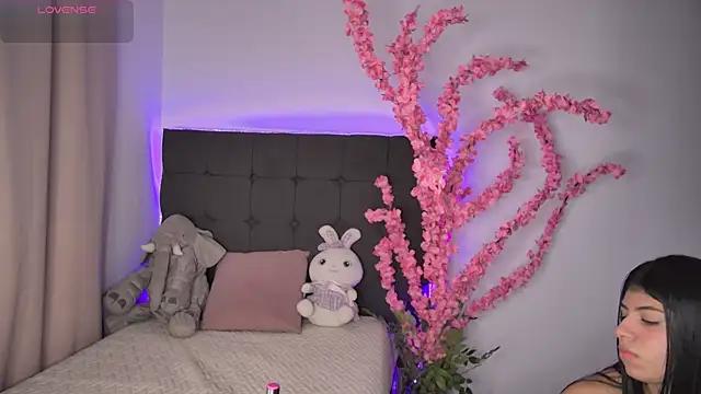 Teen sex cams free adult cams: check-out the satisfaction of conversing and c2c with our stunning models, who will teach you all about seduction and dreams with their smoking hot shapes.