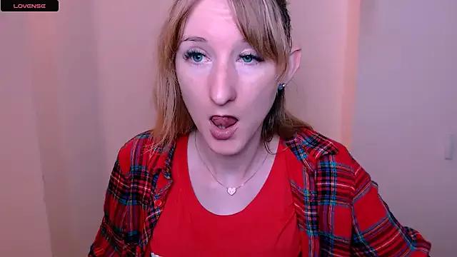 AmandaSell from StripChat