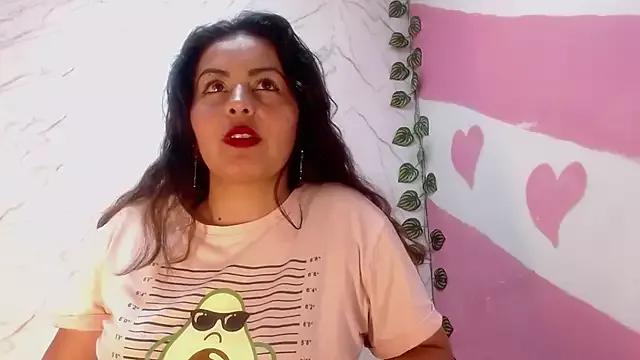 amara_leoncm from StripChat is Freechat